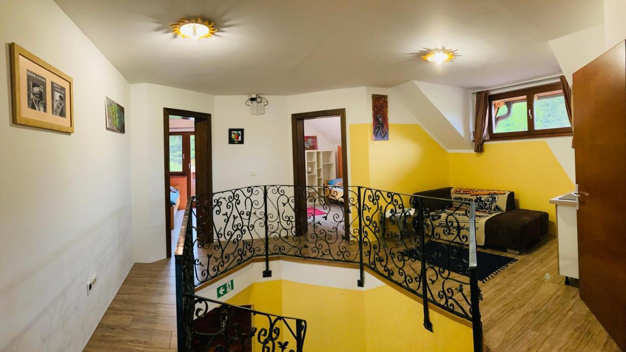 Villa Family House Mozirje Exterior foto